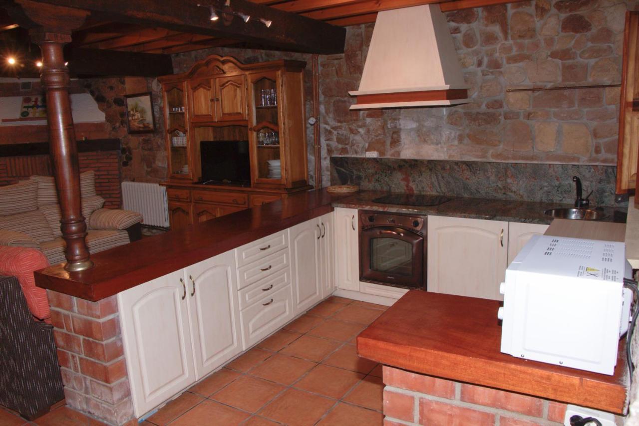 La Casa De Consuelo 3 Guest House Viérnoles Екстериор снимка