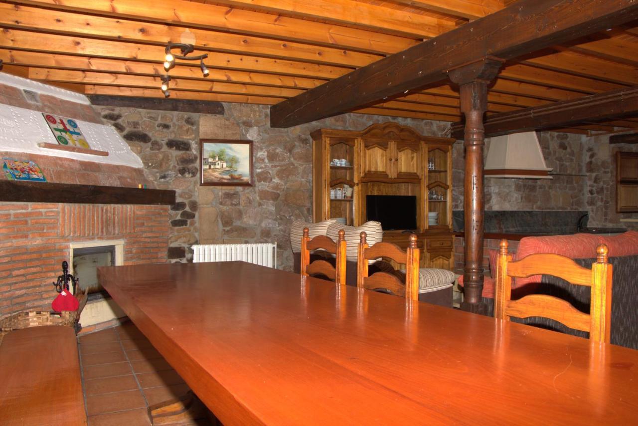La Casa De Consuelo 3 Guest House Viérnoles Екстериор снимка