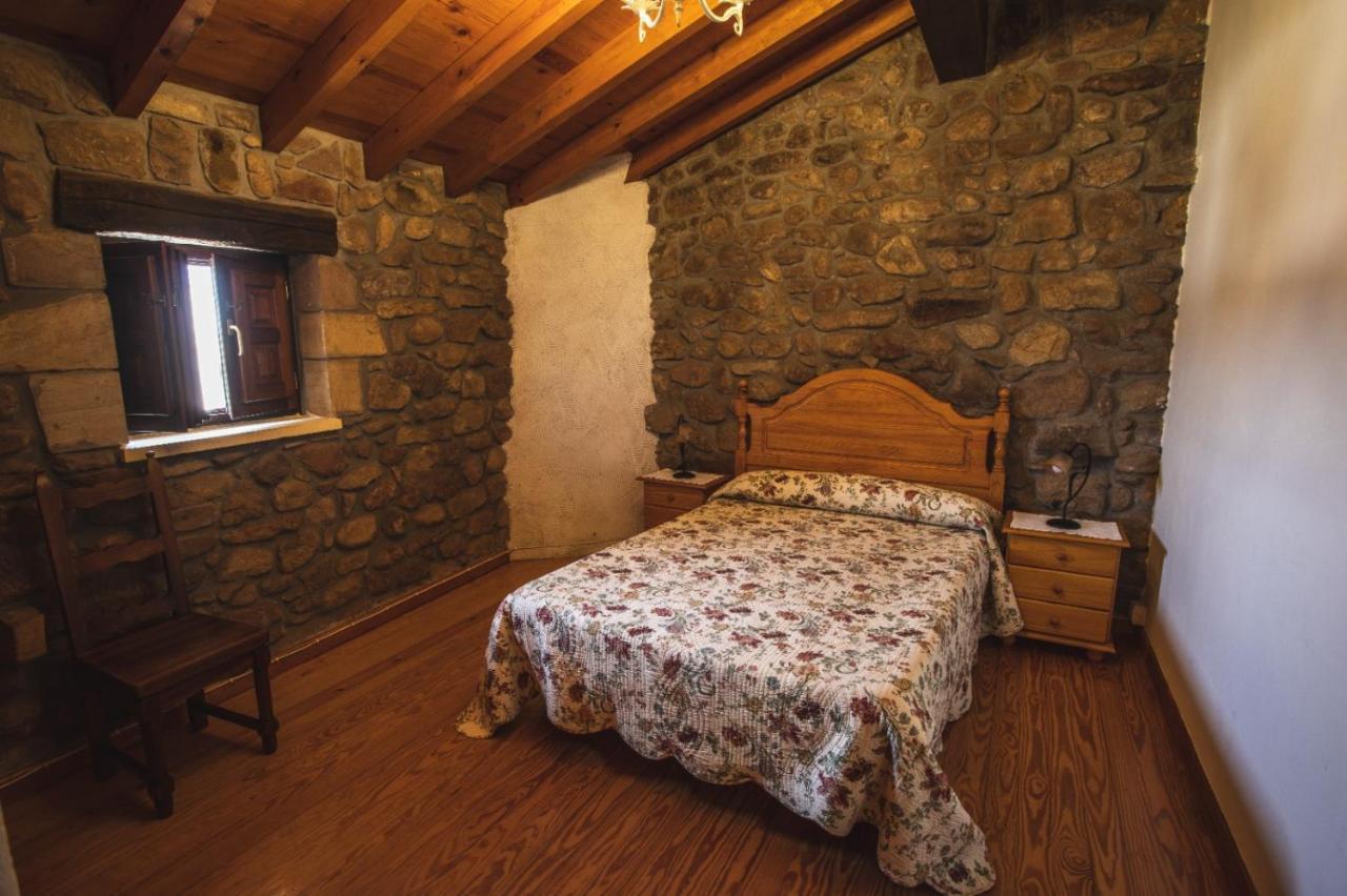 La Casa De Consuelo 3 Guest House Viérnoles Екстериор снимка